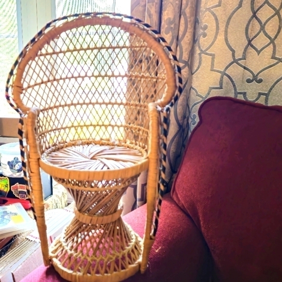 Wicker Planter or Doll Chair - Light Tan - 16" Tall - Picture 3 of 6